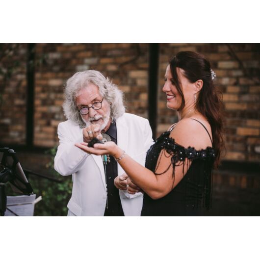Hochzeiten, die die Seele berühren -  individuell, humorvoll, liebevoll